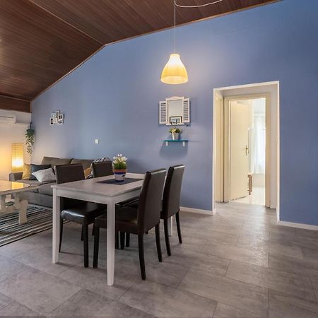 Nina Deluxe Superior 5 Star Apartment, Your Piece Of Heaven By The Sea & Park Новиград Екстериор снимка
