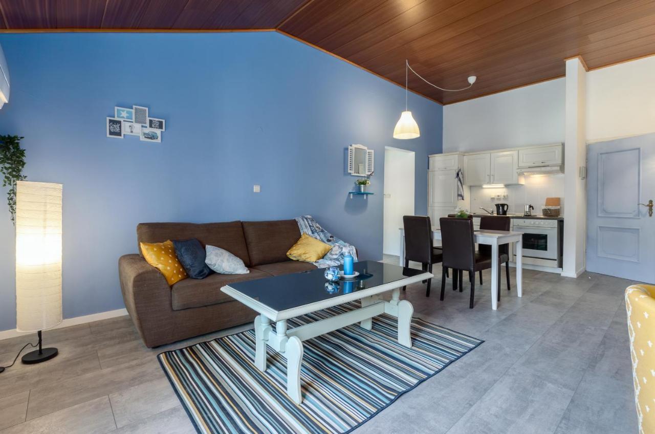 Nina Deluxe Superior 5 Star Apartment, Your Piece Of Heaven By The Sea & Park Новиград Екстериор снимка